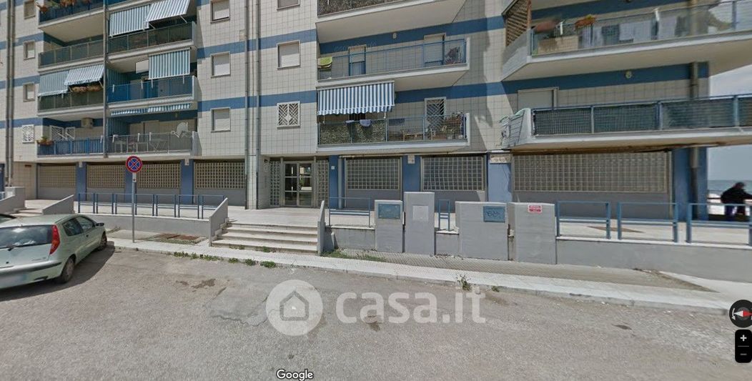 Appartamento in Vendita in Via Vito de Fano 1 a Bari