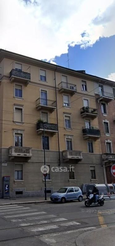 Appartamento in Vendita in Via Villar 48 a Torino