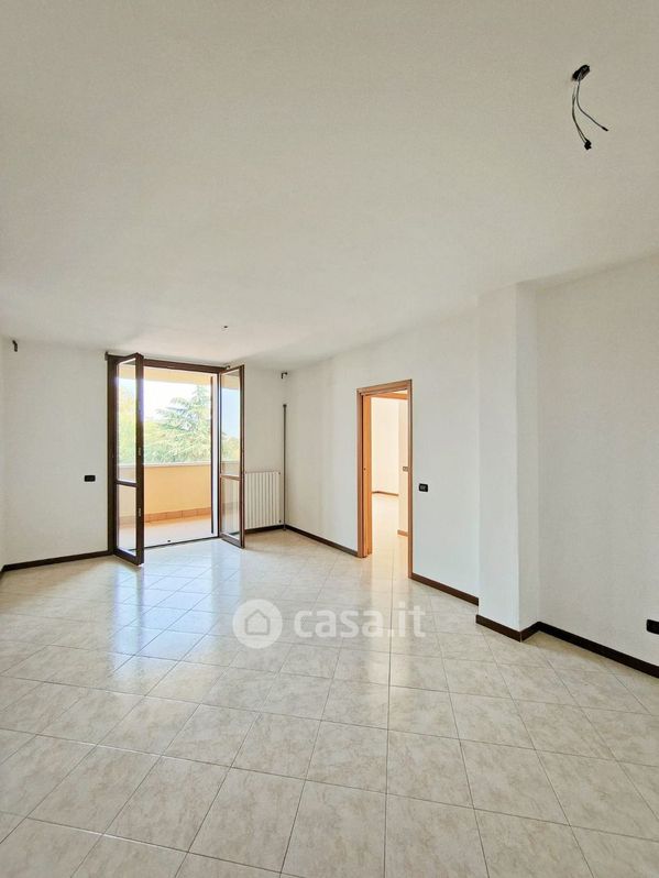Appartamento in Vendita in Via Adolfo Grassi a Reggio Emilia