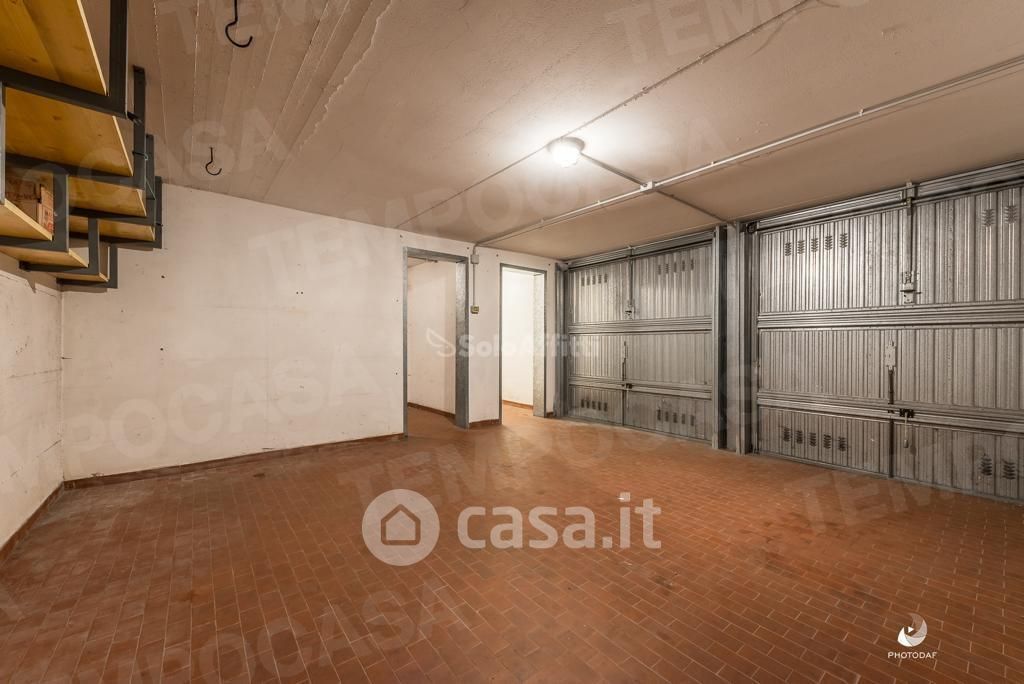 Garage/Posto auto in Affitto in Via B. Croce 2 a Carpi