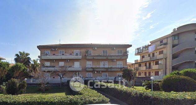 Appartamento in Vendita in Via Ugo la Malfa 25 a Catania