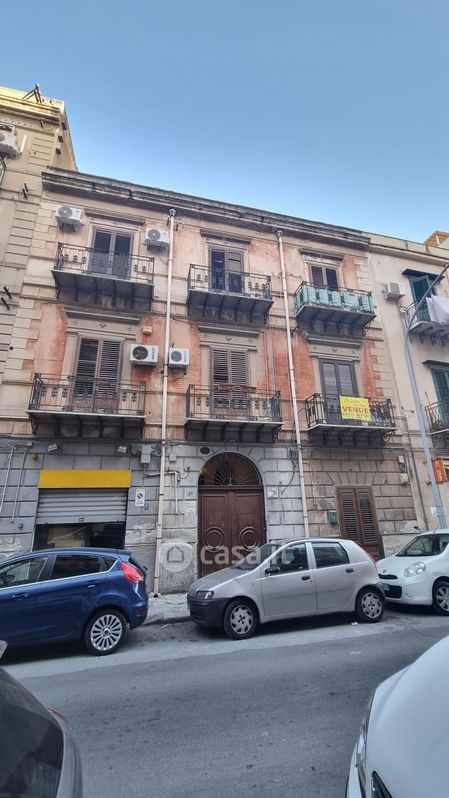 Appartamento in Vendita in Via Vito la Mantia 50 a Palermo