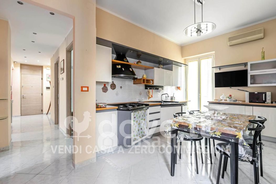 Appartamento in Vendita in Via Sebastiano la Franca 33 a Palermo