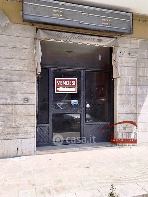 Negozio/Locale commerciale in Vendita in Via Filisto 30 a Siracusa