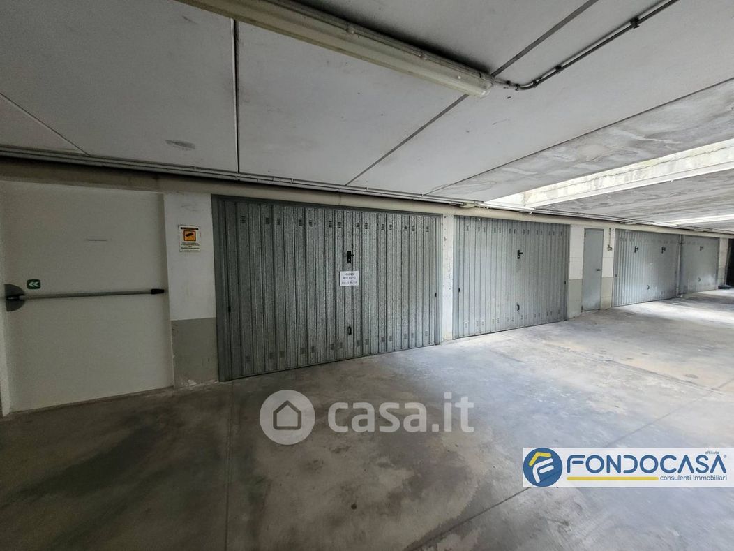 Garage/Posto auto in Vendita in Via Sarioletto a Palazzolo sull'Oglio