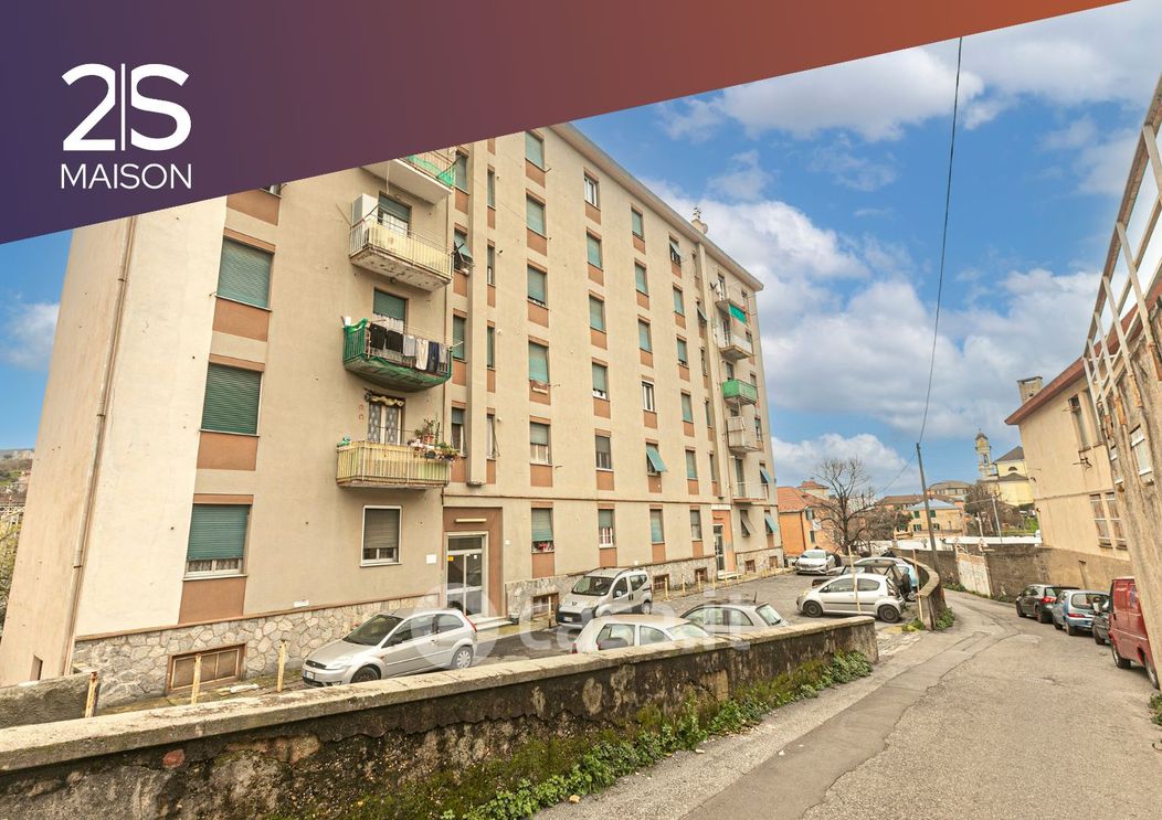 Appartamento in Vendita in Via Monfenera a Genova