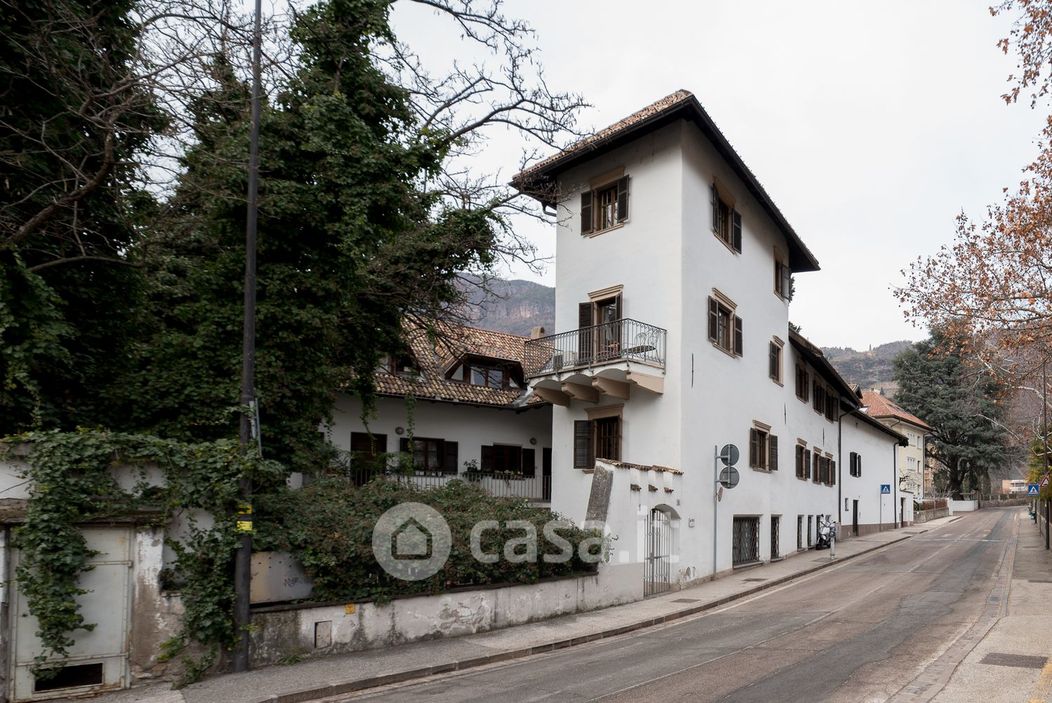 Appartamento in Vendita in Via Beato Arrigo a Bolzano