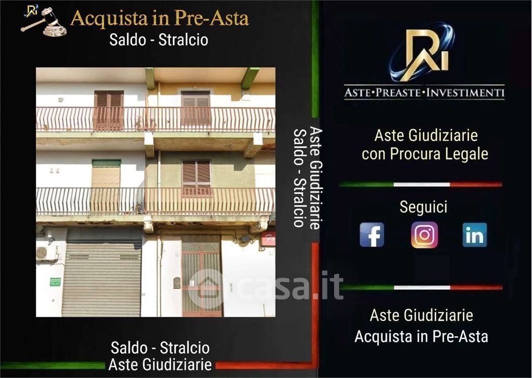 Appartamento in Vendita in Via Santa Maria del Sangue 41 a Aci Catena