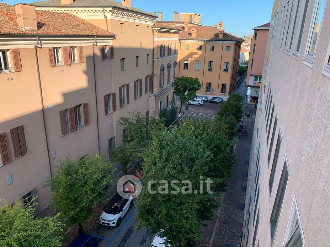 Appartamento in Vendita in Via Madonna dell'Orto a Mantova