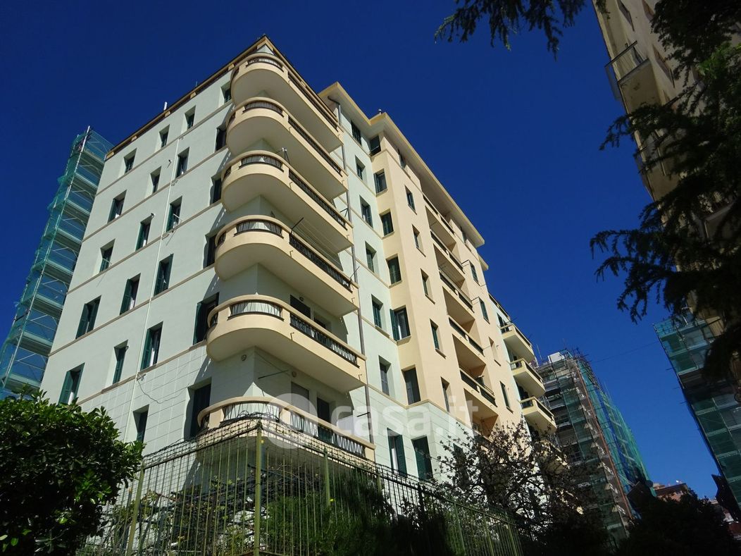 Appartamento in Vendita in Salita San Francesco da Paola 53 a Genova