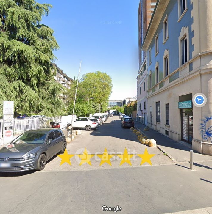 Appartamento in Vendita in Via Carlo Imbonati a Milano