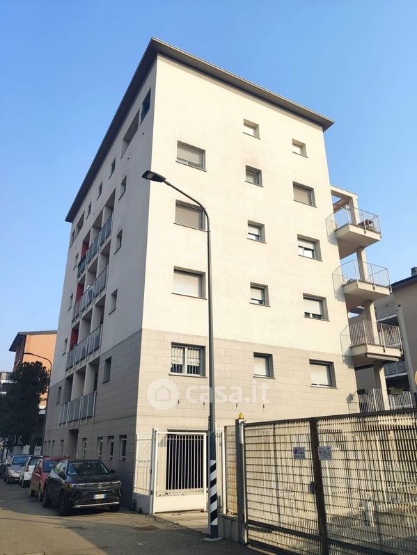 Appartamento in Vendita in Via Piero Montagnani Marelli a Milano