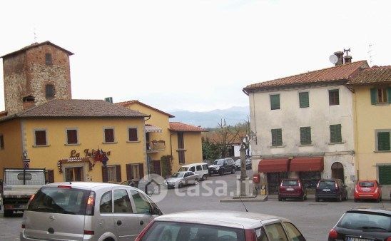 Negozio/Locale commerciale in Affitto in Via Provinciale 99999 a Scarperia e San Piero