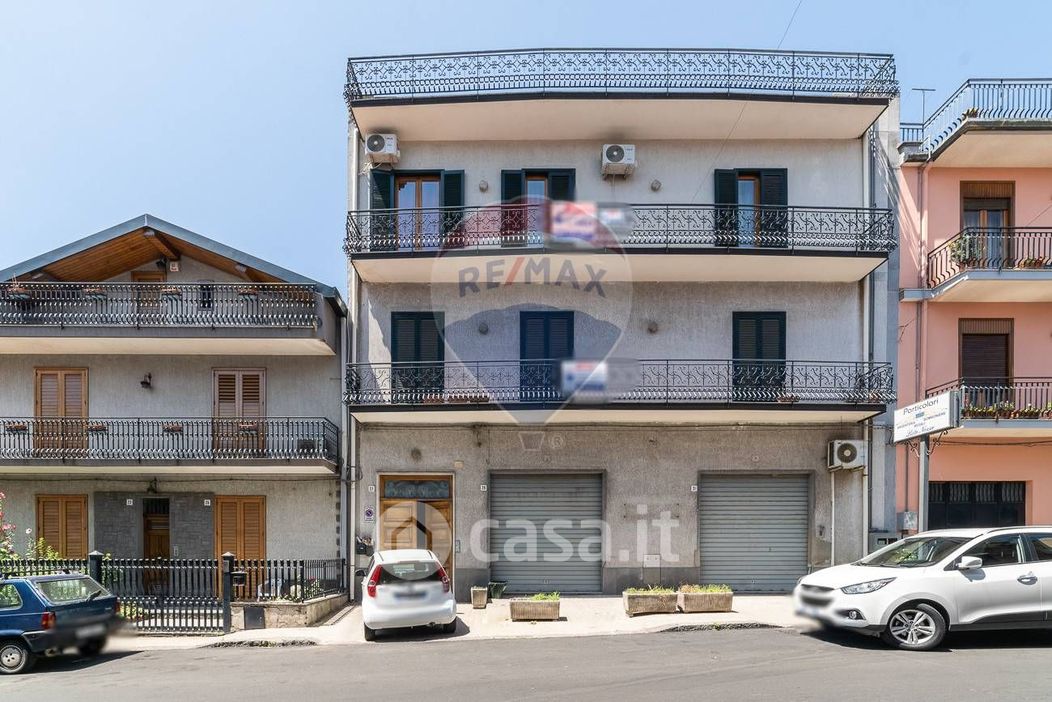 Appartamento in Vendita in Via Nocilla 27 a Aci Sant'Antonio