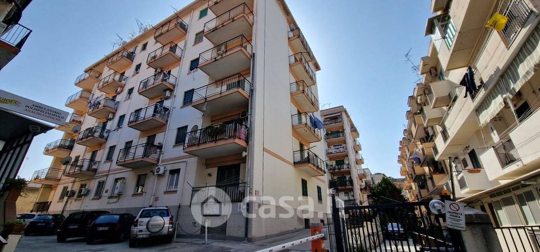 Appartamento in Vendita in Via Cardinale Giuseppe Guarino a Messina