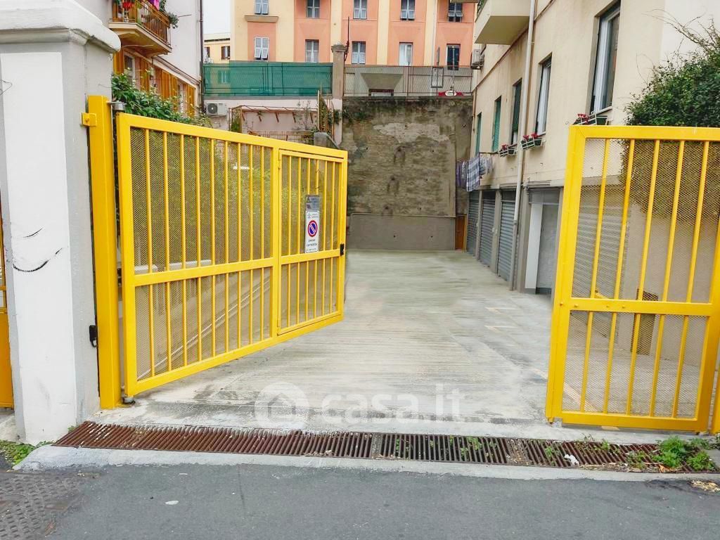Garage/Posto auto in Vendita in Via Boccadasse a Genova
