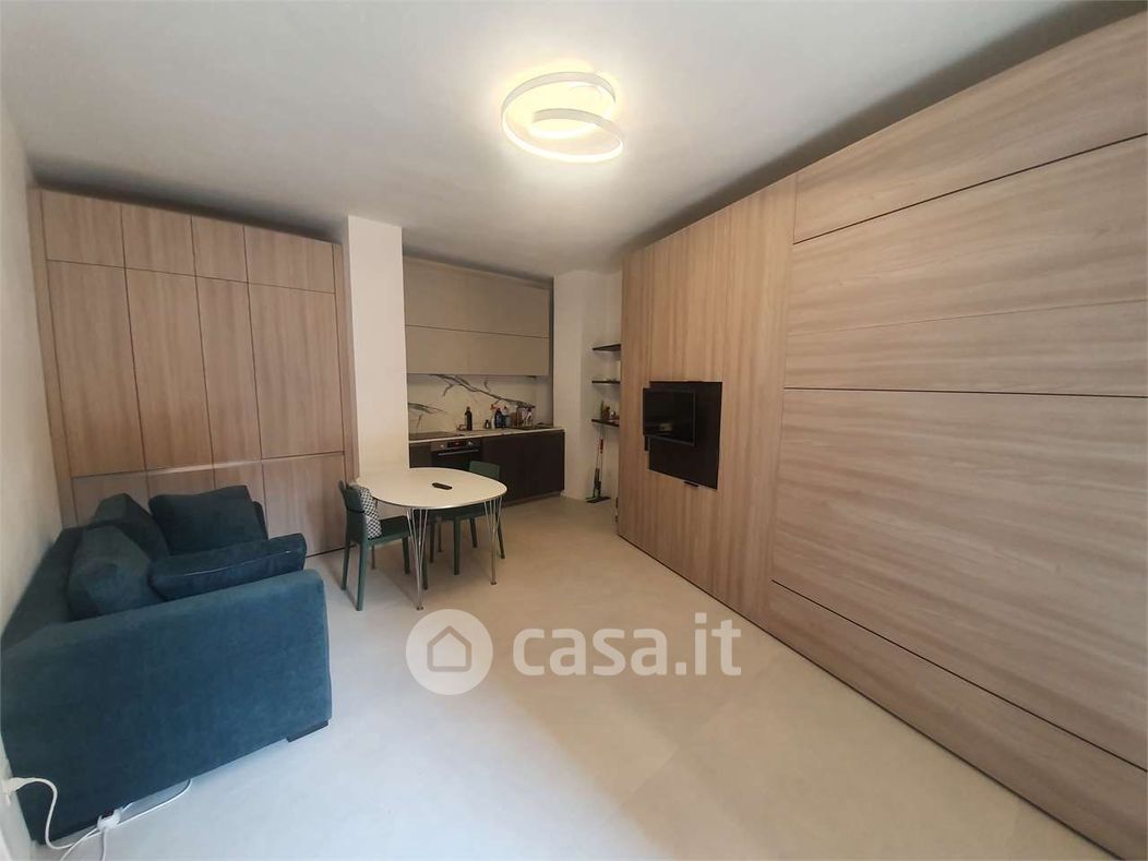 Appartamento in Affitto in Via Alfonso Lamarmora 2 A a Milano