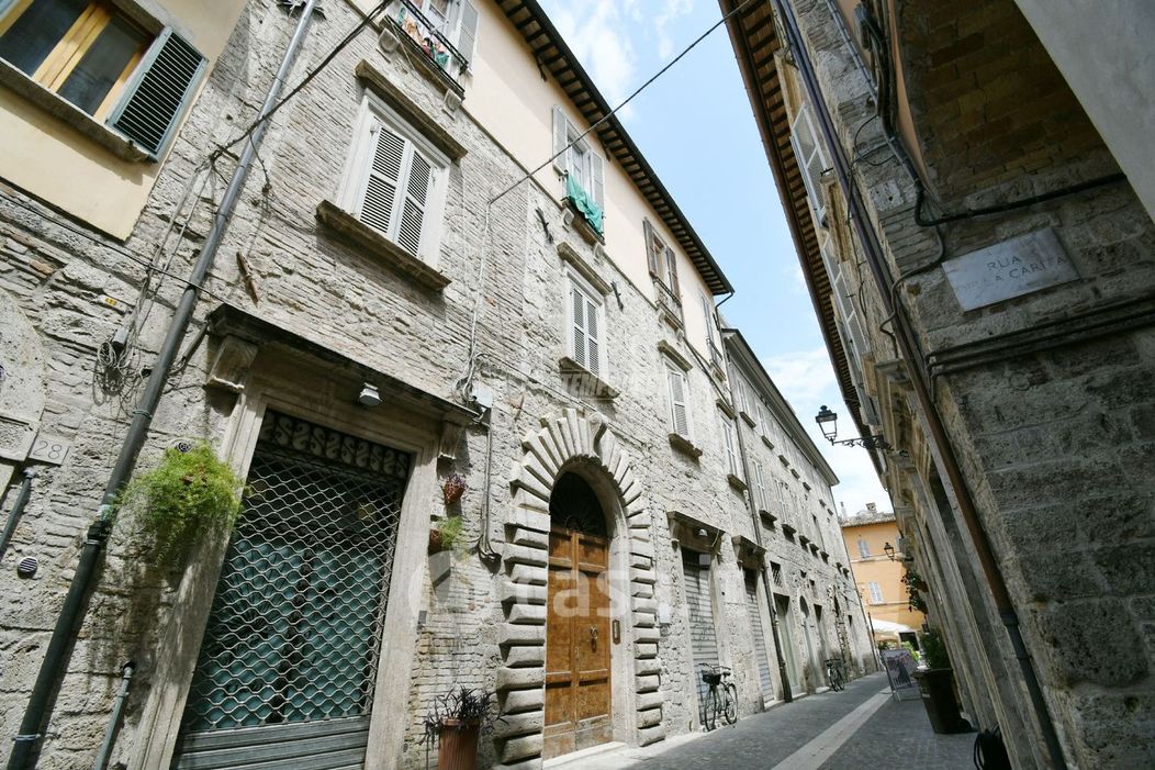 Appartamento in Vendita in Via Ottaviano Iannella 32 a Ascoli Piceno