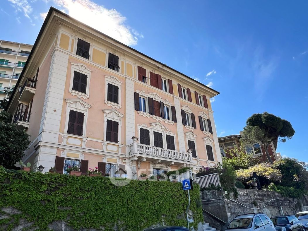 Appartamento in Affitto in Via Nizza a Genova