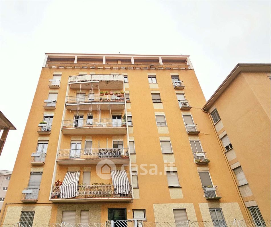 Appartamento in Vendita in Via Monte Grappa 5 a Novara