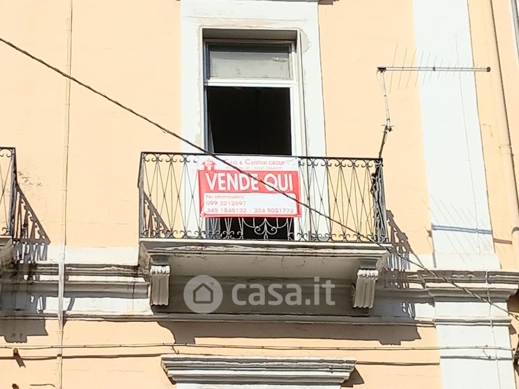 Appartamento in Vendita in Via Cataldo Nitti 96 a Taranto