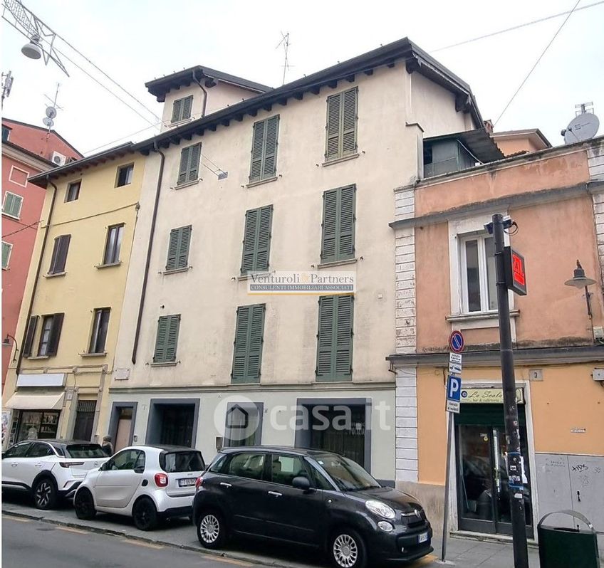 Stabile / Palazzo in Vendita in Via San Faustino a Brescia