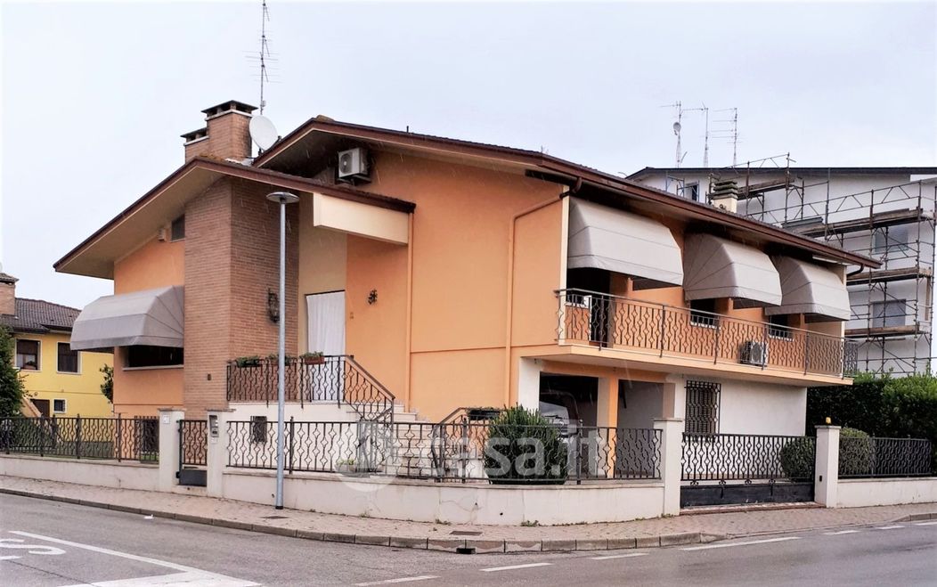 Casa indipendente in Vendita in Via B. Croce 11 a Fossalta di Portogruaro