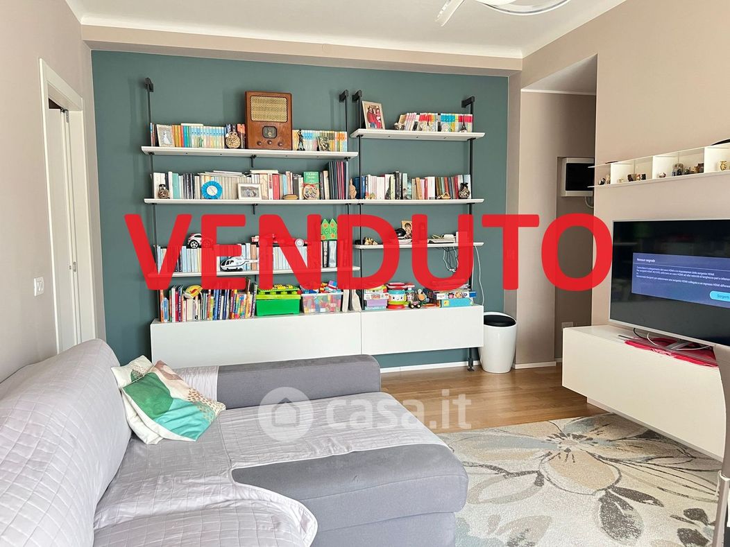 Appartamento in Vendita in Via Bernardino Bellincione 10 a Milano