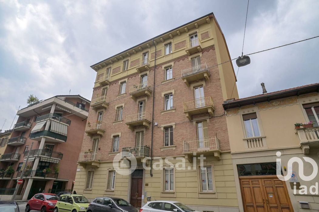 Appartamento in Vendita in Via Beaulard 32 a Torino