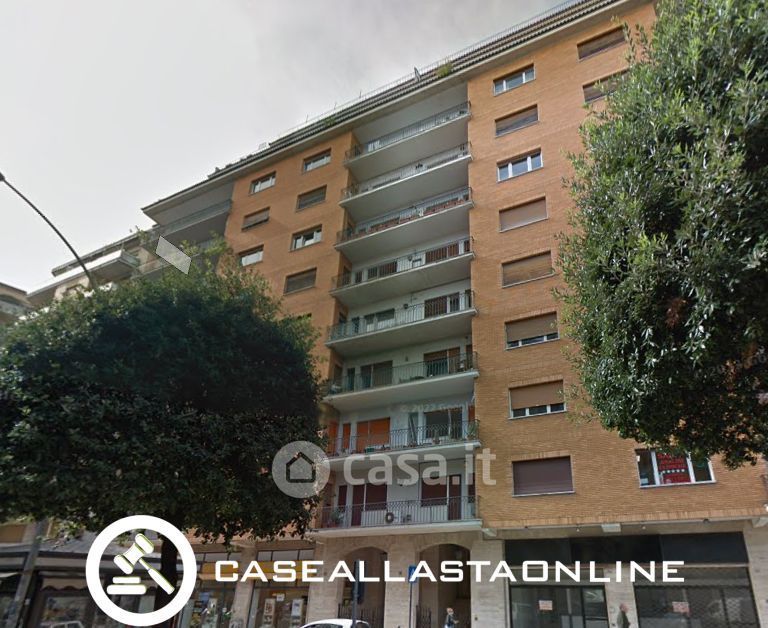 Appartamento in Vendita in Viale Alcide De Gasperi a San Benedetto del Tronto