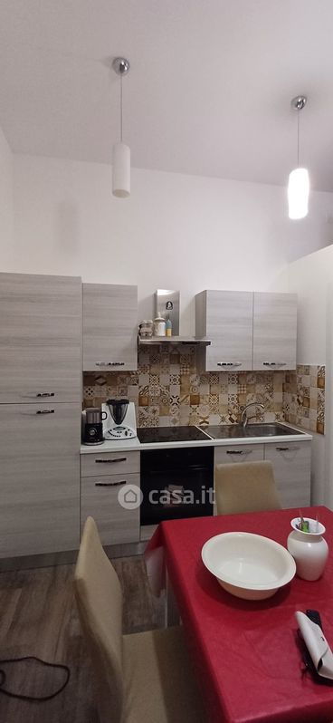 Appartamento in Affitto in Via Guglielmo Albimonte 12 a Palermo