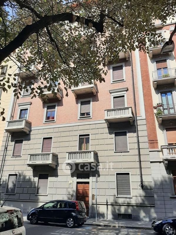 Appartamento in Vendita in Corso Racconigi a Torino