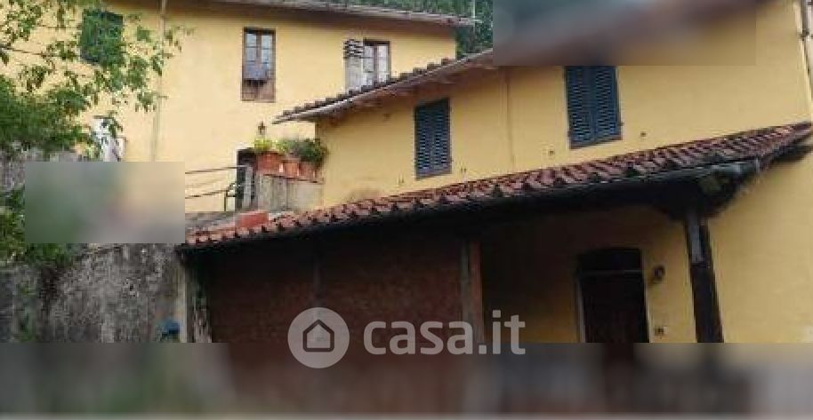 Casa indipendente in Vendita in Via Calde e Satarelle n. 1 - Frazione San Felice, a Pistoia