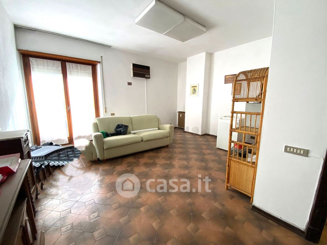 Appartamento in Vendita in Viale della repubblica 84 a Prato