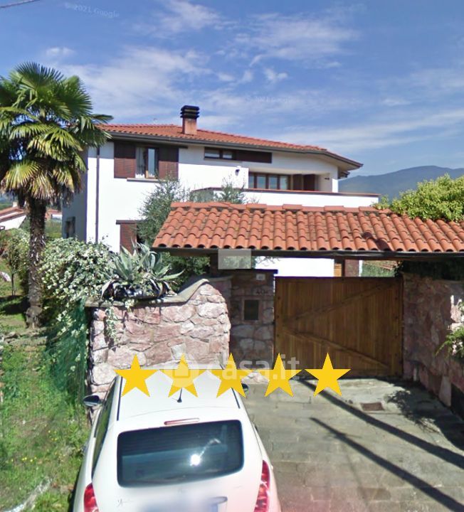 Appartamento in Vendita in Via Torquato Tasso a Pistoia
