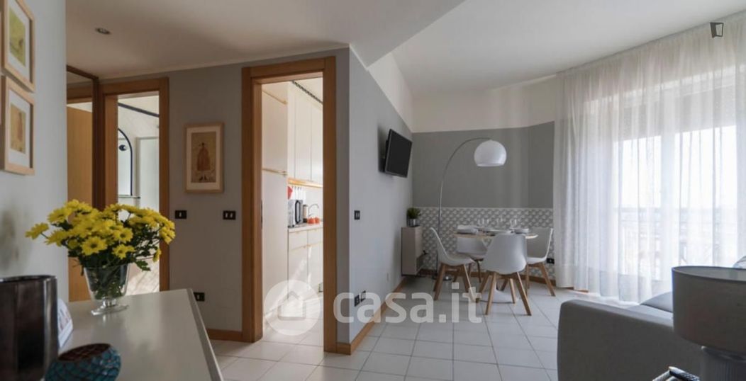 Appartamento in Affitto in Via Bergognone a Milano