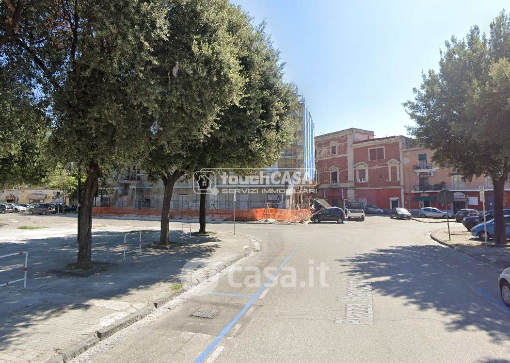 Negozio/Locale commerciale in Affitto in Vicolo San Girolamo 13 a Aversa