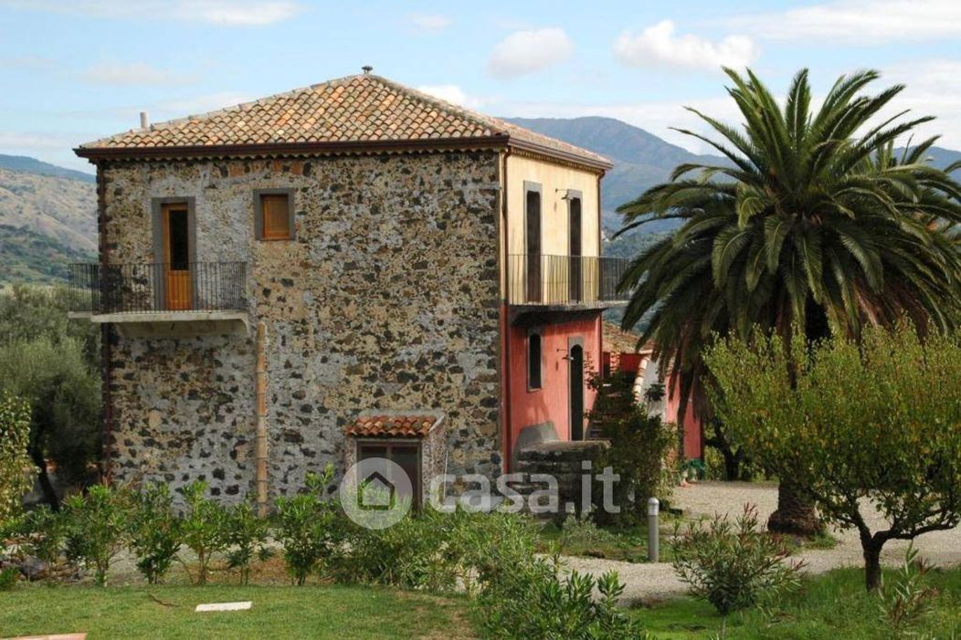Rustico/Casale in Vendita in Strada Provinciale 7ii a Castiglione di Sicilia