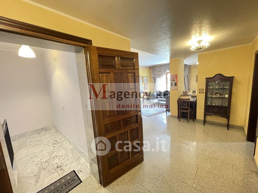 Appartamento in Vendita in Vico Salemi 27 a Reggio Calabria