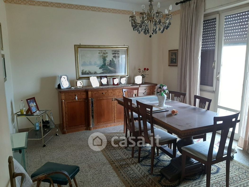 Appartamento in Vendita in Fontanelle a Reggio Calabria