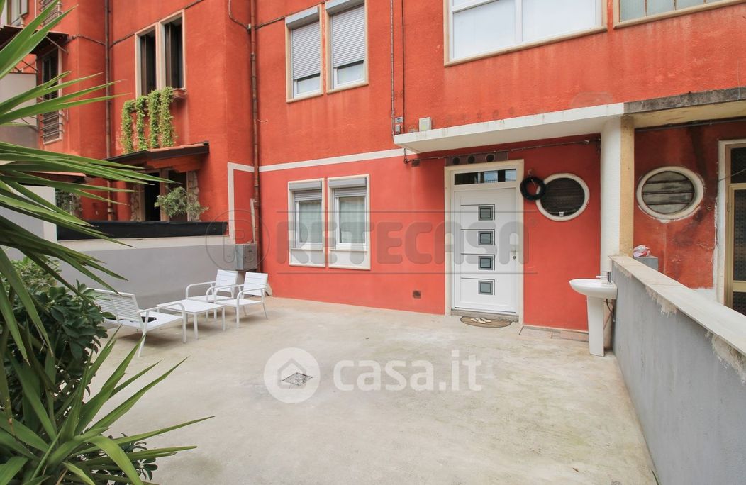 Casa Bi/Trifamiliare in Vendita in Via Sorio 12 a Arzignano