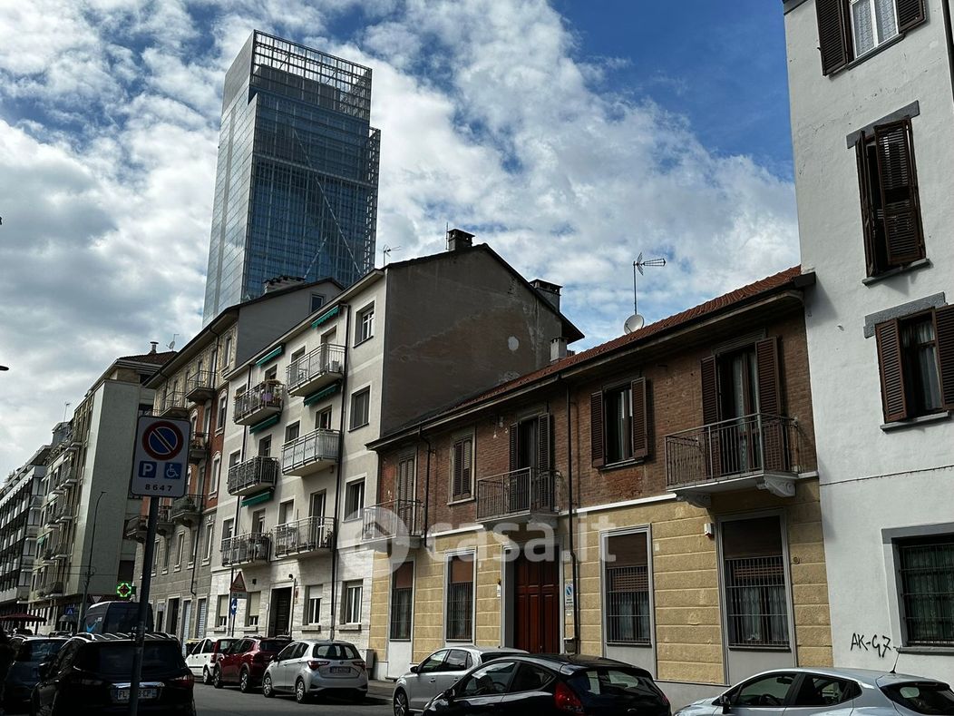 Appartamento in Vendita in Via Sommariva 23 a Torino