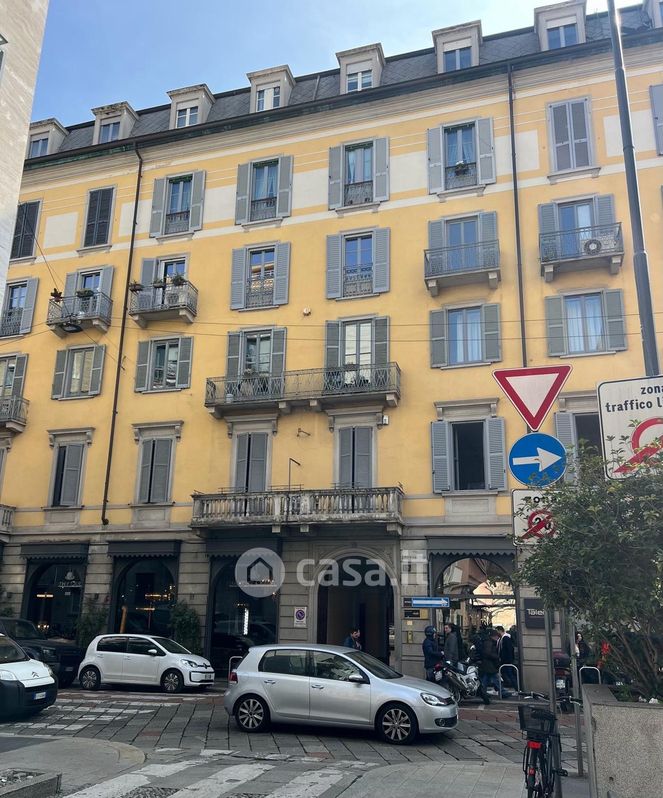Appartamento in Affitto in Via Pontaccio 19 a Milano