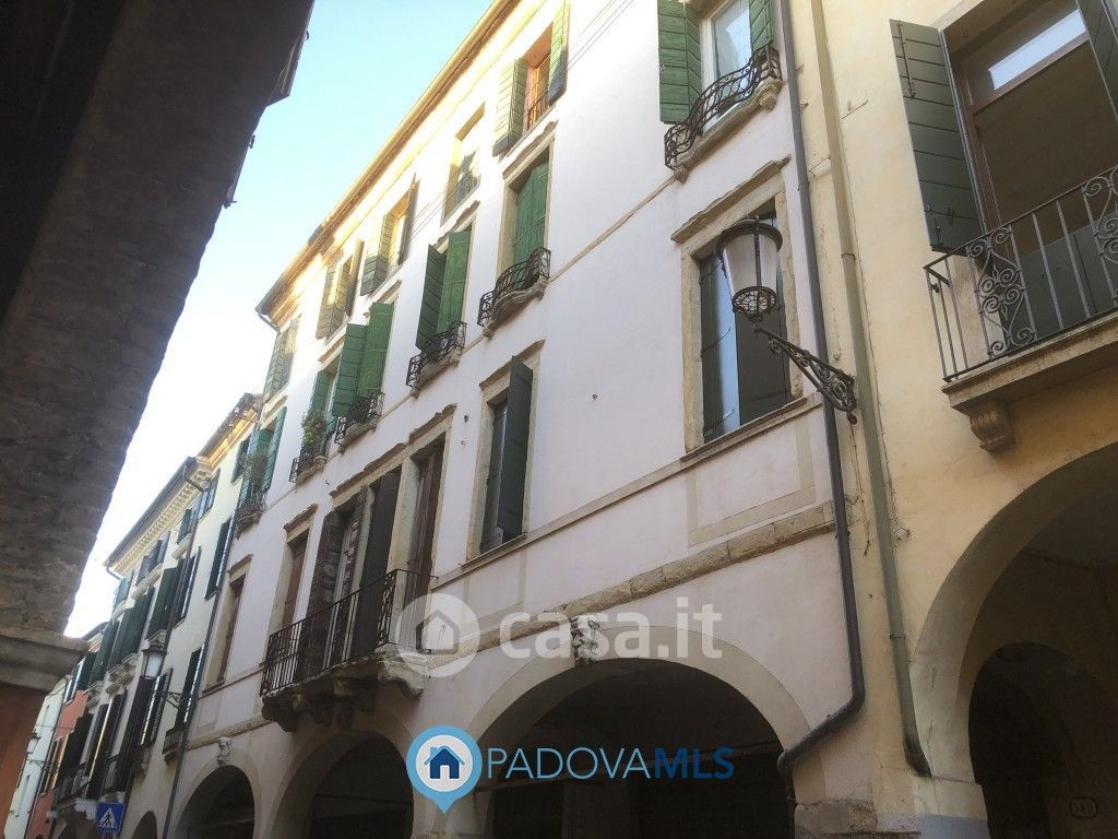 Appartamento in Vendita in Via San Francesco a Padova