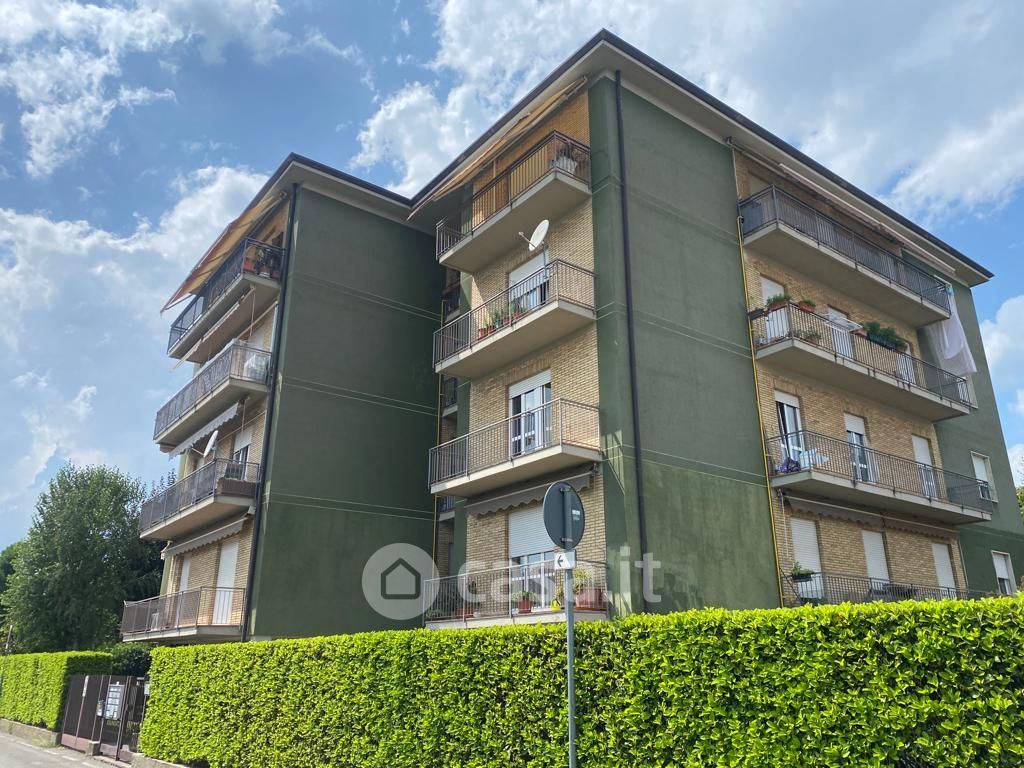Appartamento in Vendita in Via Raffaello Sanzio 15 a Presezzo