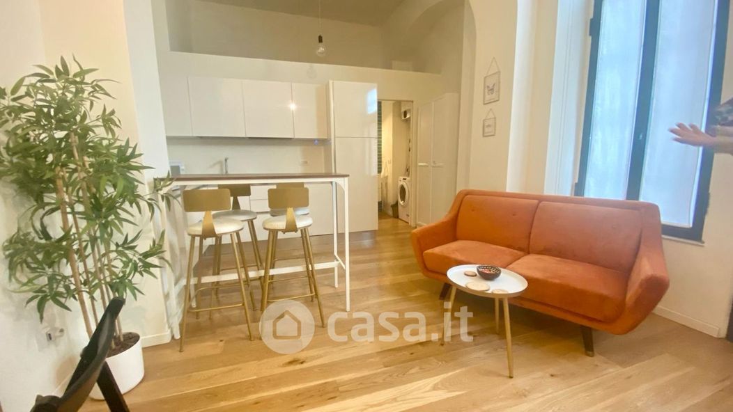 Appartamento in Vendita in Via della Commenda 25 a Milano
