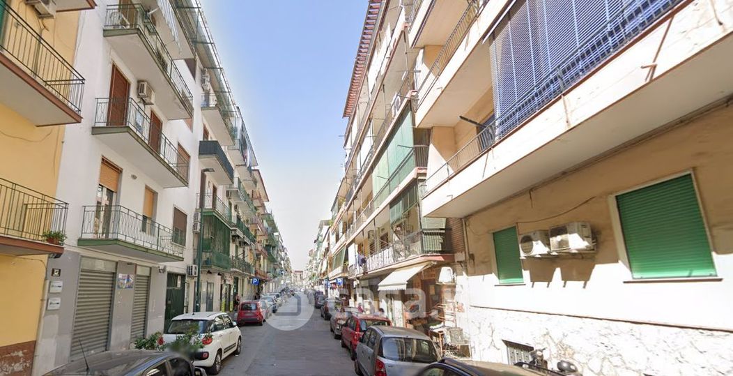 Appartamento in Vendita in Corso Italia 110 a Napoli