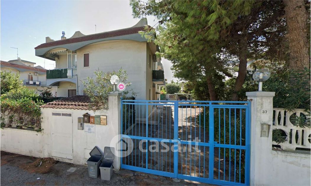 Appartamento in Vendita in Via Calata Livezza 37 a Taranto