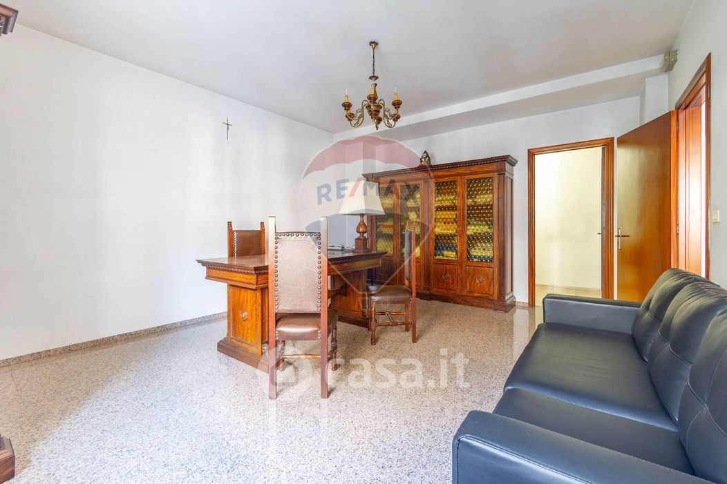 Appartamento in Vendita in Via Eustachio 24 /F a Giovinazzo