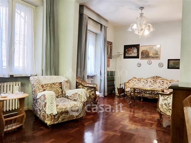 Appartamento in Vendita in Via Giuseppe Bagnera a Roma